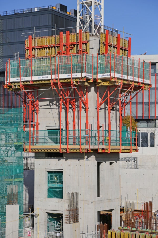 Continuous adjustment through the elongated holes in the walers and couplings with flush, aligned and tight panel connections.